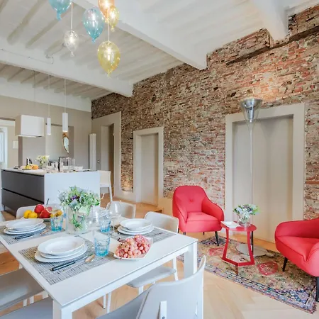 Apartment Casa Pino 2 Bedrooms 2 Bathrooms Contemporary Apar Lucca